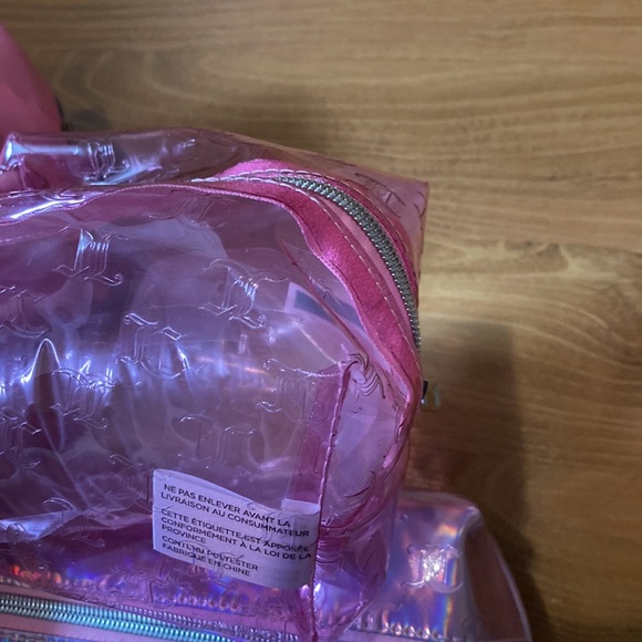 Juicy Couture Makeup Bag Set - Picture 3 of 5